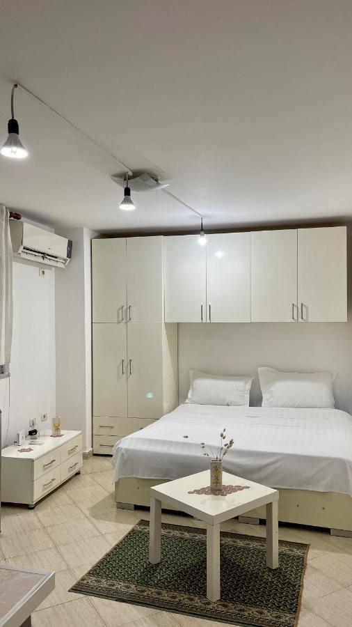 Brilant Studio Apartment City Center Tirana Exterior photo