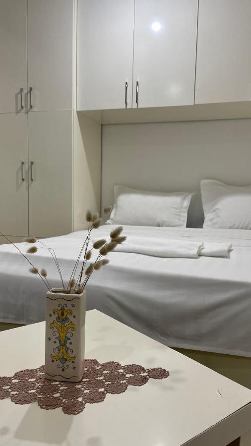 Brilant Studio Apartment City Center Tirana Exterior photo